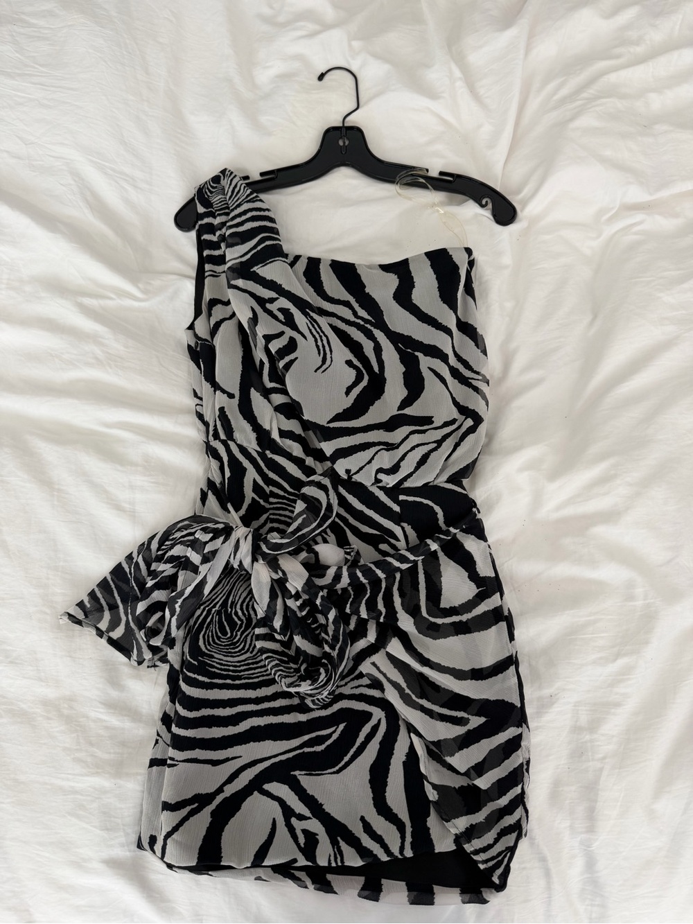 NWT Chic Le Frique One-Shoulder Zebra Print Dress in Black and White
